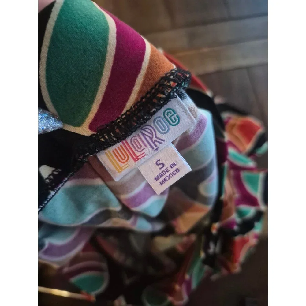 LuLaRoe Colorful Geometric Pleated Skirt S - Picture 3 of 5